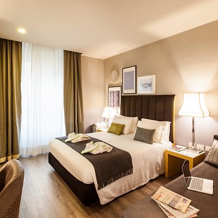 Holiday Inn Milan Garibaldi Station By Ihg Exterior foto