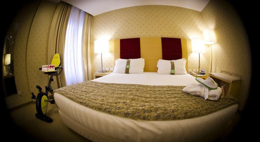 Holiday Inn Milan Garibaldi Station By Ihg Exterior foto